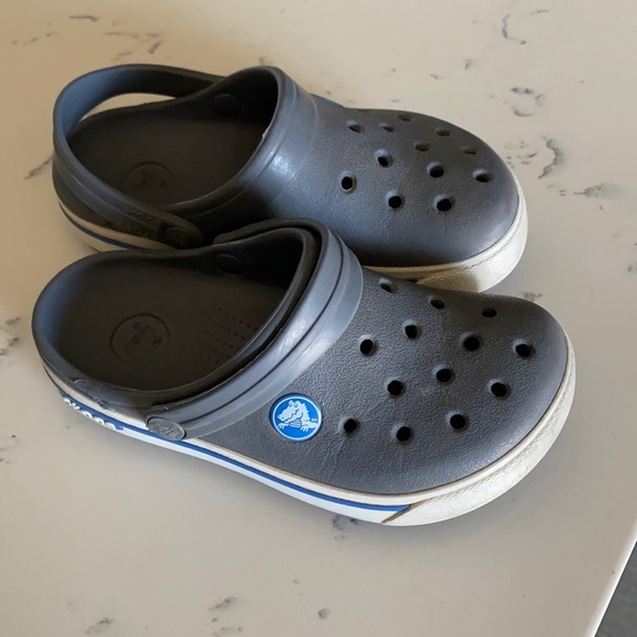 childrens crocs size 11